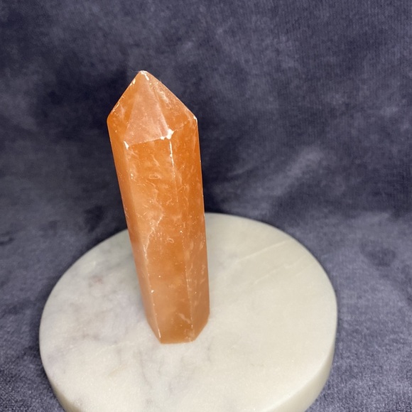 Strawberry Calcite Tower - Picture 3 of 4